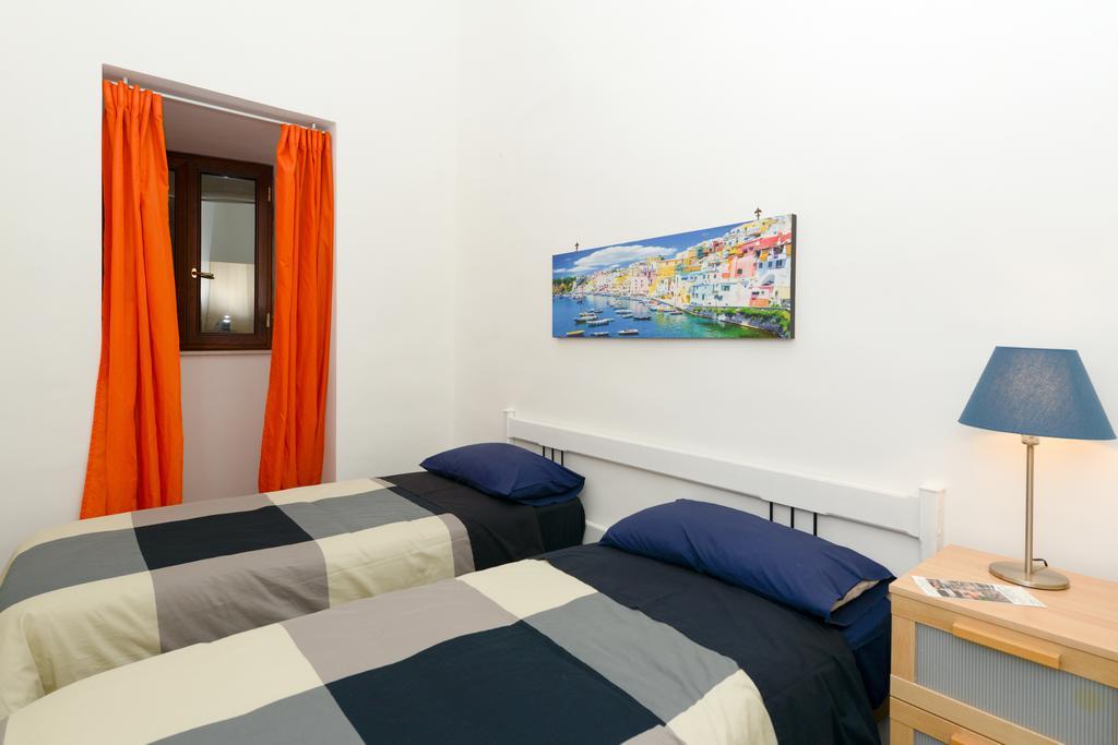 Residenza Santa Chiara Lägenhet Neapel Exteriör bild
